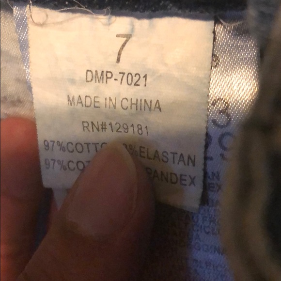 Jeans - Picture 4 of 4